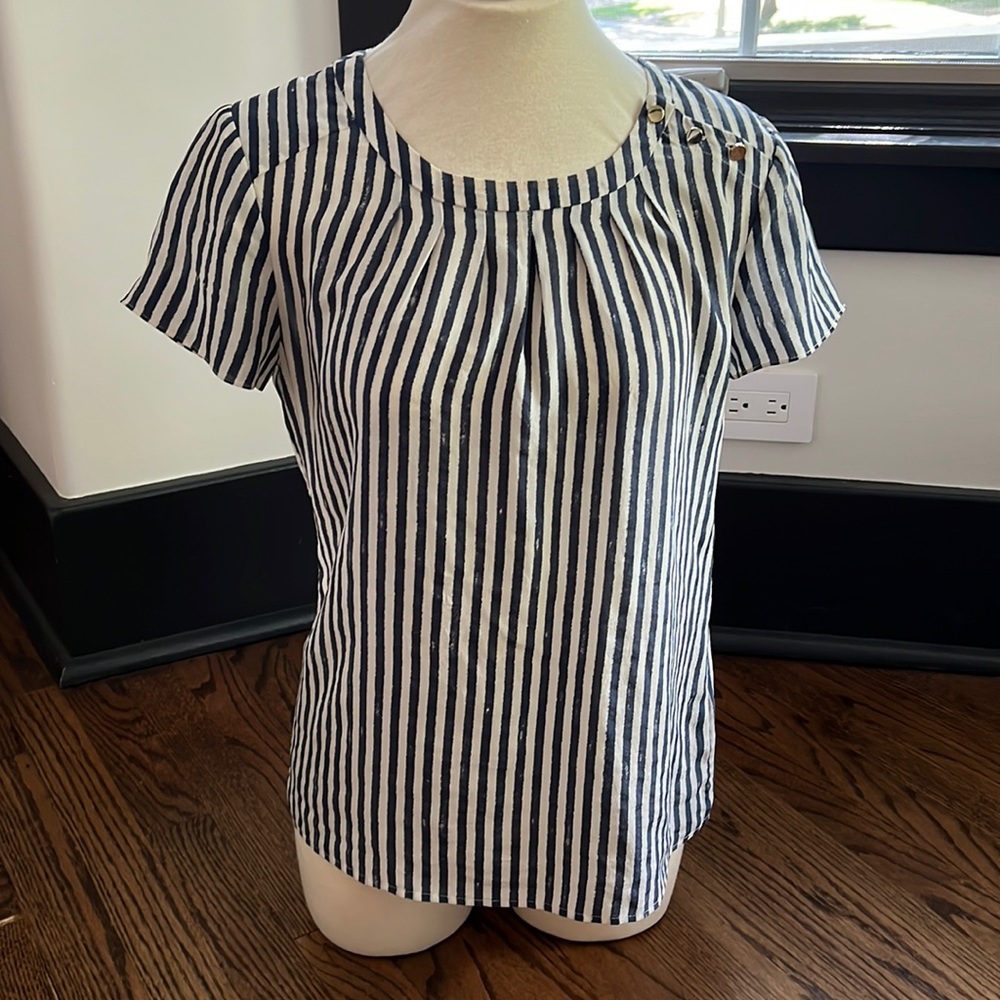 Banana Republic silk shell
